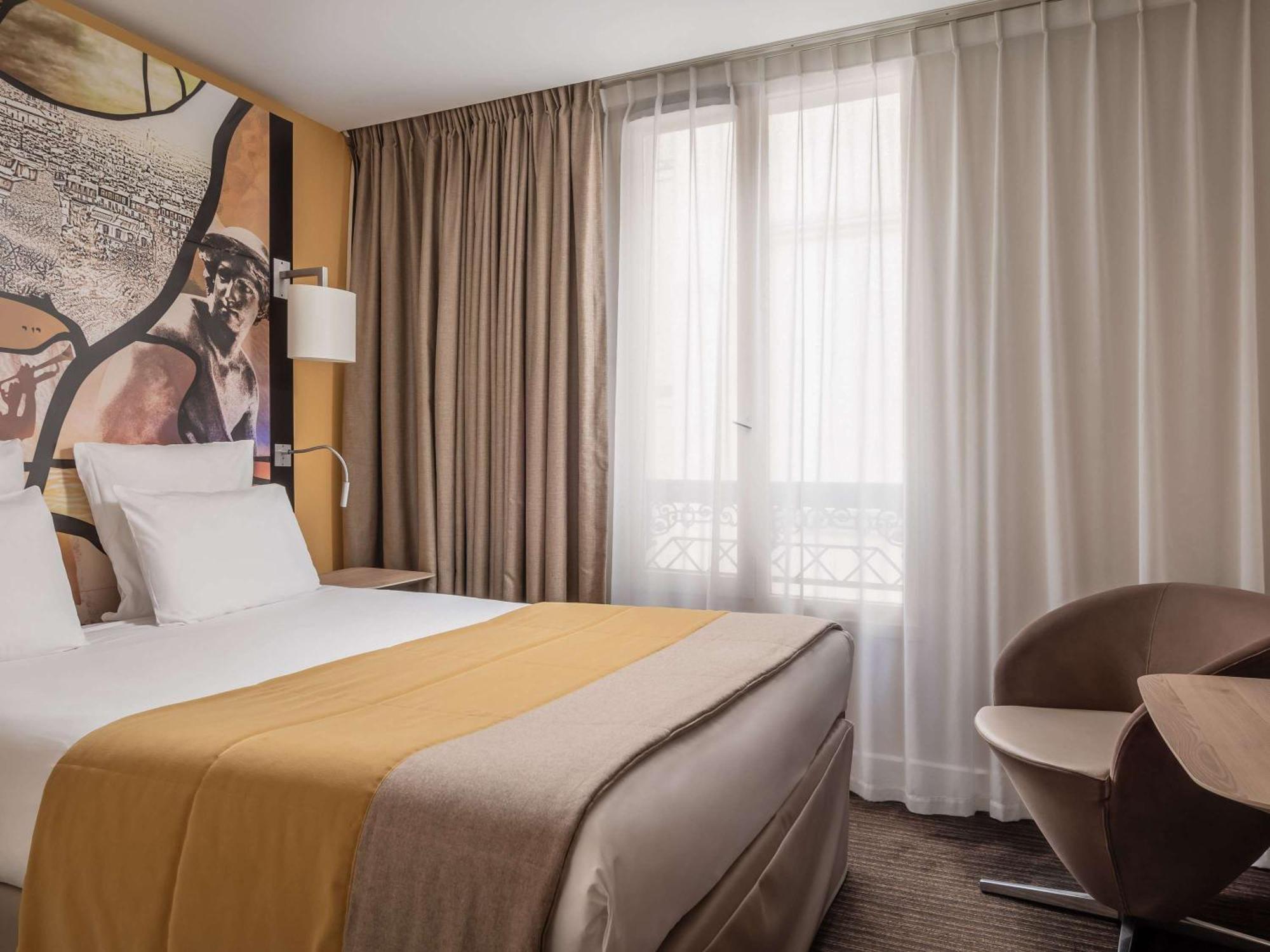 Mercure Pigalle Sacre Coeur Hotel Parigi